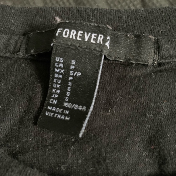 forever 21 black graphic tee size small - Picture 3 of 3